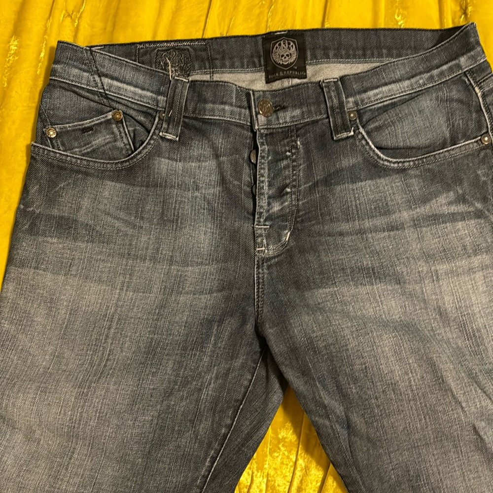 Rock and republic blue jeans size 38 straight leg
